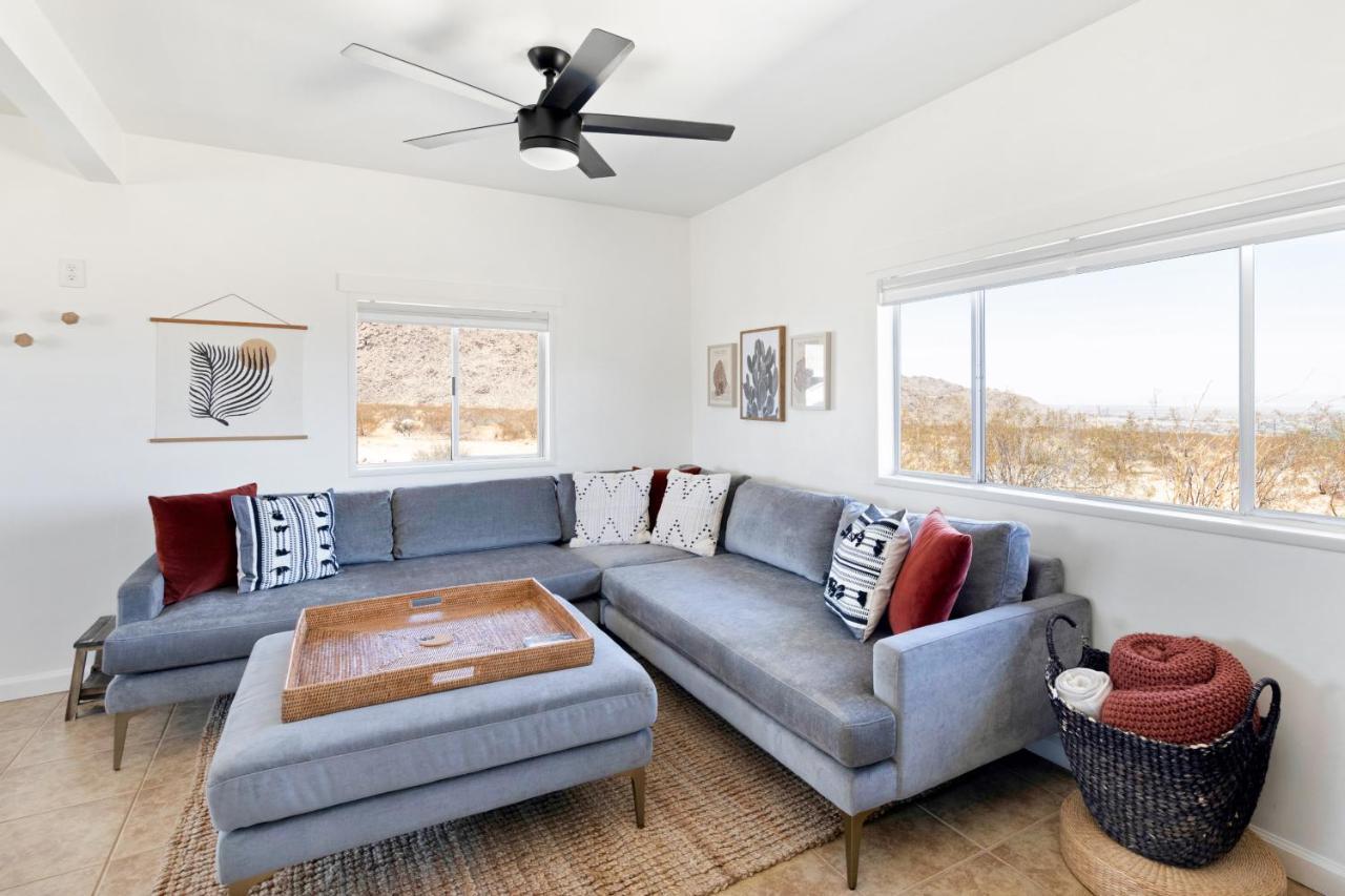 Вилла 1 Minute To Joshua Tree National Park, Hot Tub, Stars, Private - The Wkndr Туэнтинайн-Палмс Экстерьер фото
